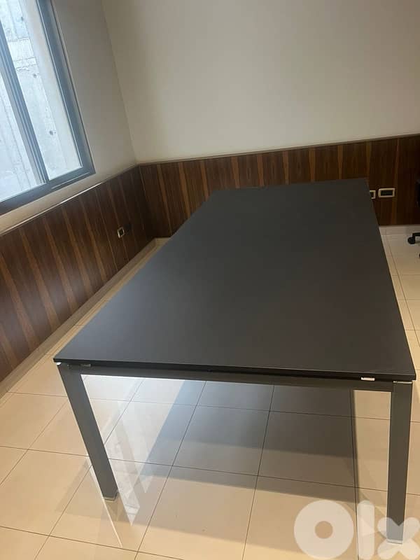 Office furniture 6