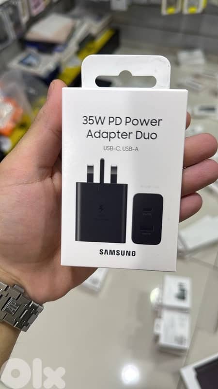 Samsung 35w pd power adapter Duo (usbc,usb-a) 3 pin 0
