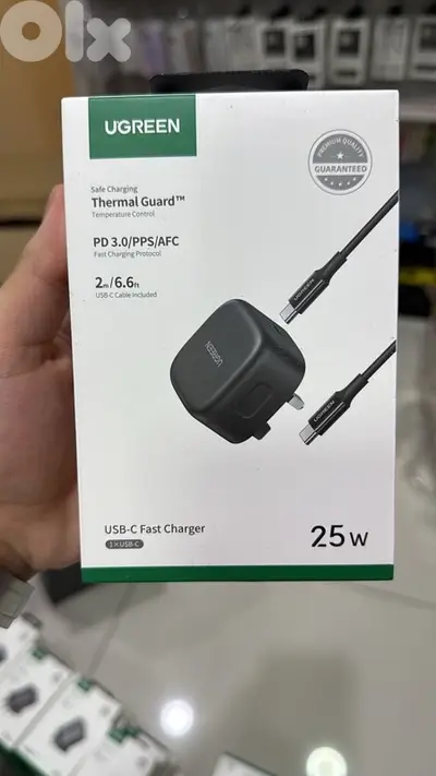 Ugreen 25w usb-c fast charger 3 pin with 2m usb-c cable black