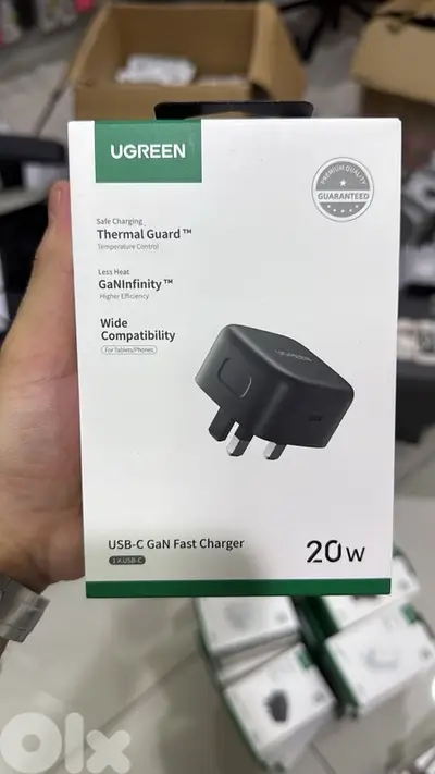 Ugreen 20w usb-c Gan fast charger 3pin black Cd137