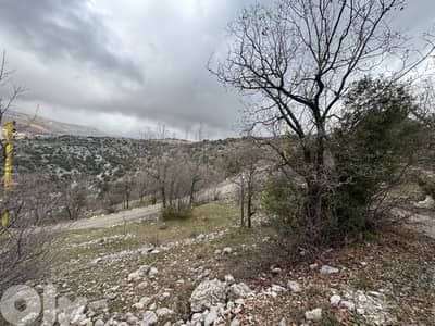 Tarchich | 650m² Land | ZONE 25/50 | Road Access | Open Mountain View
