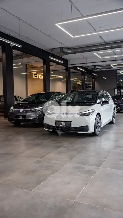 VOLKSWAGEN  ID3  2025 BRAND NEW (0Km) RANGE : 416Km