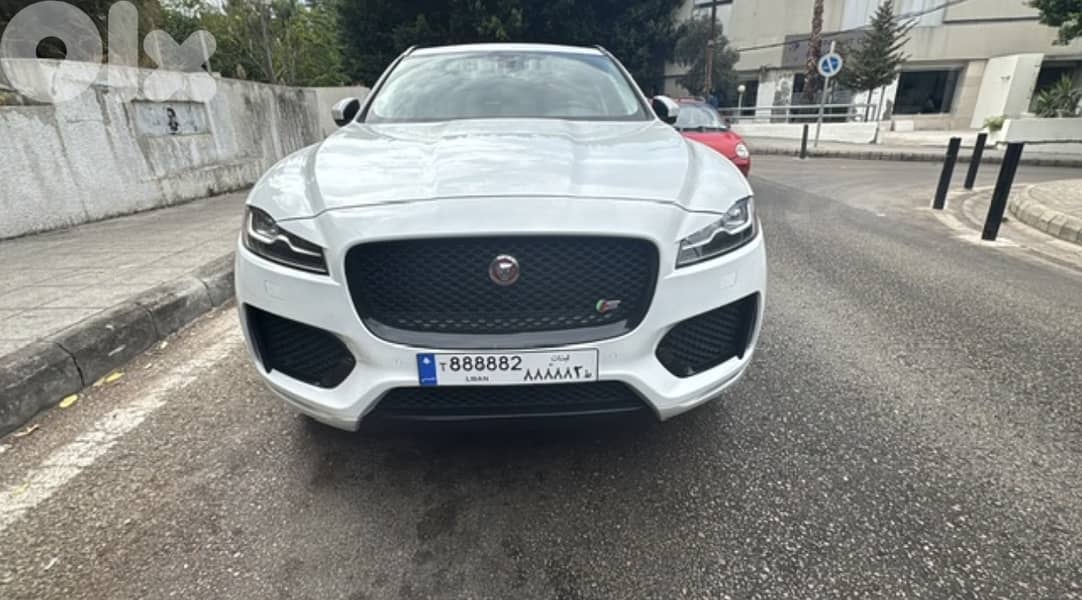 2017 Jaguar F-Pace S 0