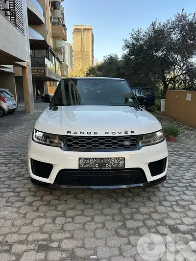 Range Rover Sport V6 HSE 2019 white on black (clean carfax)