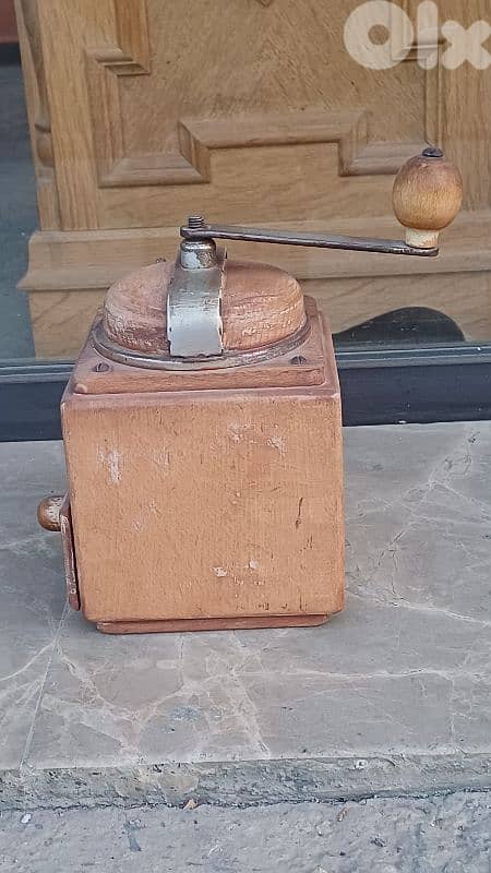 antique 2