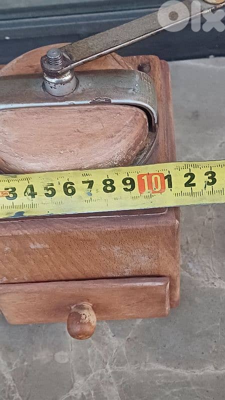 antique 9
