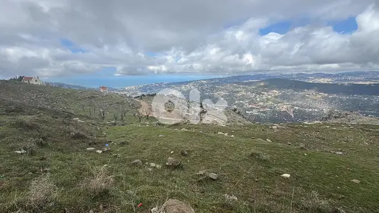 GMC473RAR -  Land for sale in Zaarour - أرض للبيع في زعرور