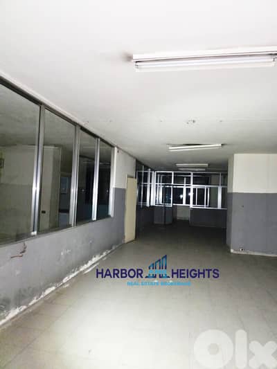 Warehouse for Rent in Sin el Fil مستودع للإيجار في سن الفيل