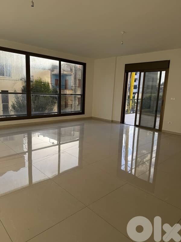 Beautiful apartment in Naccache 0