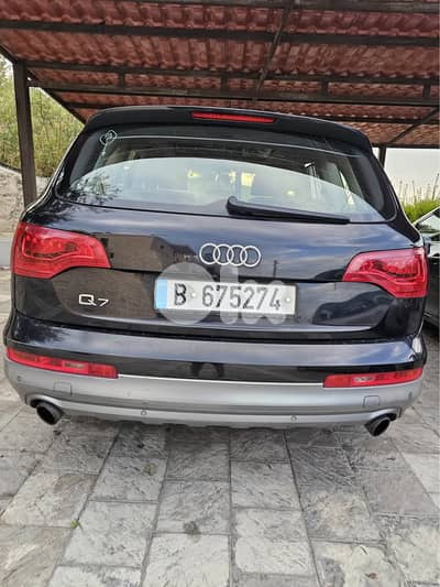 Audi Q7 2011