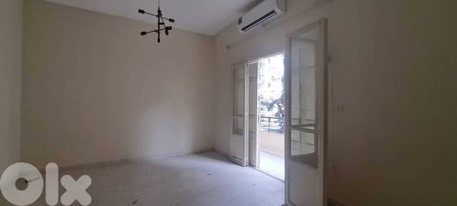 Apartment for rent in Badaro / شقة للايجار في بدارو