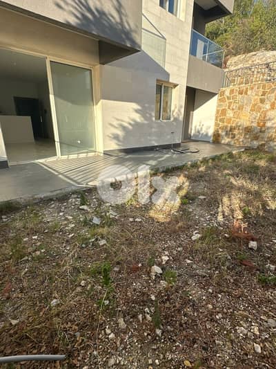 Apartment for sale in Blat with Installements | شقة للبيع في بلاط جبيل