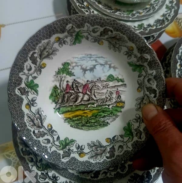 طقم بورسلان 4