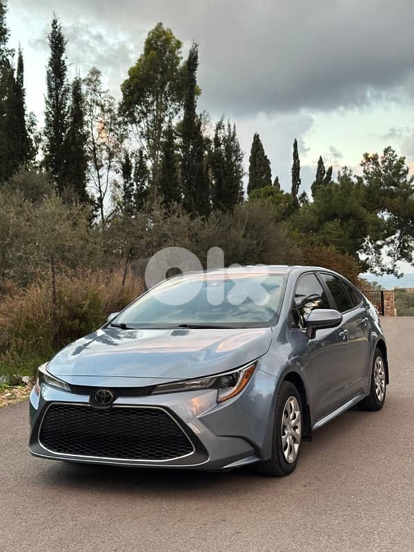 Toyota Corolla 2020 LE 0