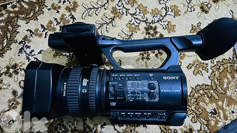 سوني Nx100 2