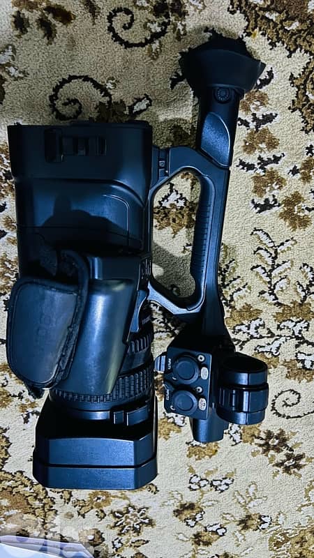 سوني Nx100 3