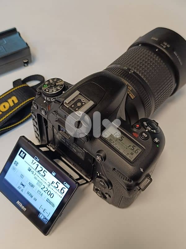 Nikon d7500 like new 1