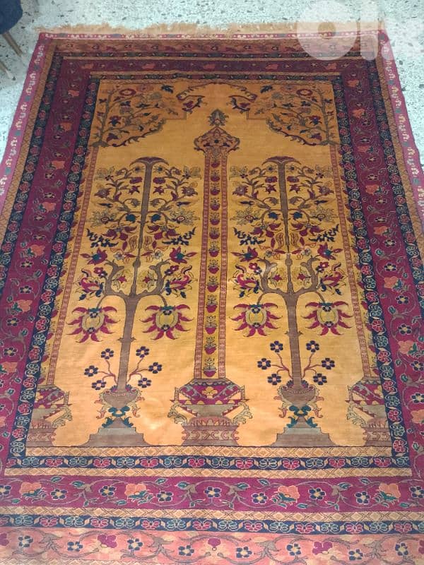 سجادة عجميه 1