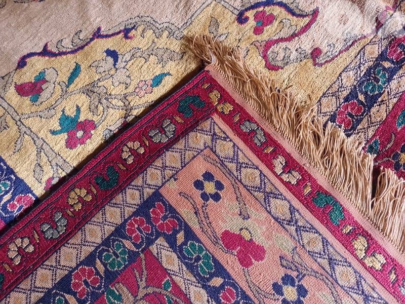 سجادة عجميه 4
