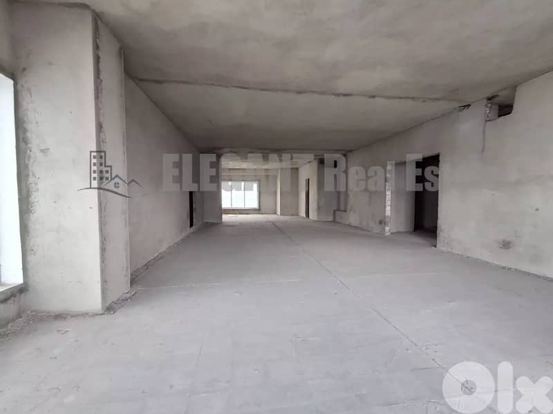 Luxurious | 24/7 Electricity | Prime Location ! 0