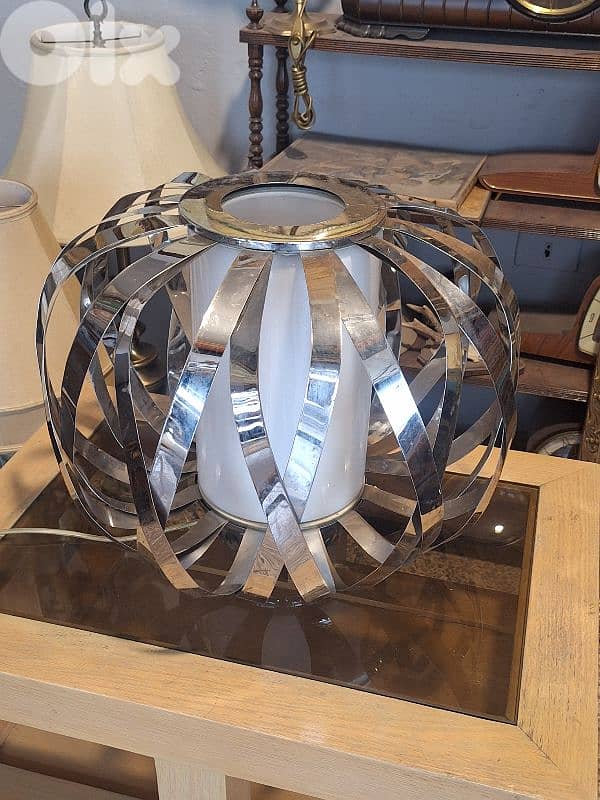 Mid-century vintage chrome and opaline lamp 4