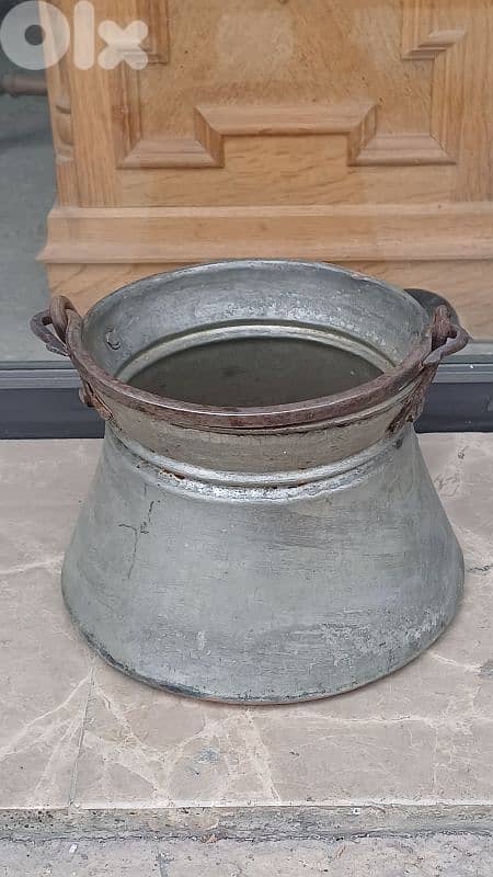 antique 6