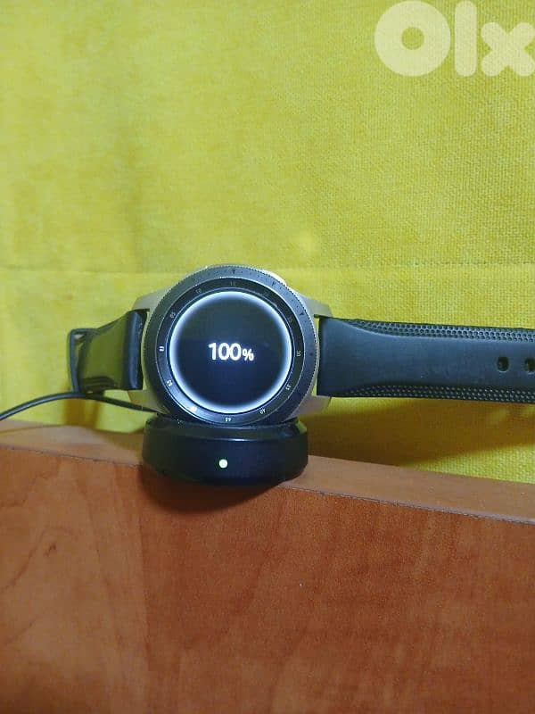Samsung galaxy watch gear s3 0