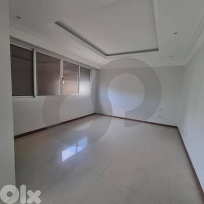 sea view, 2 parking, balcony,Ramlet el Bayda/رملة البيضاء REF#HU133438