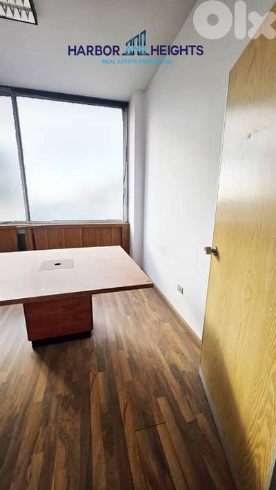 Office for Rent in Horsh Tabet مكاتب للإيجار في هورش تابت