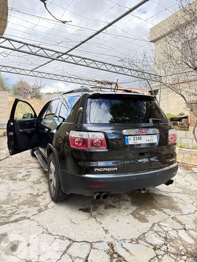 GMC Acadia 2010