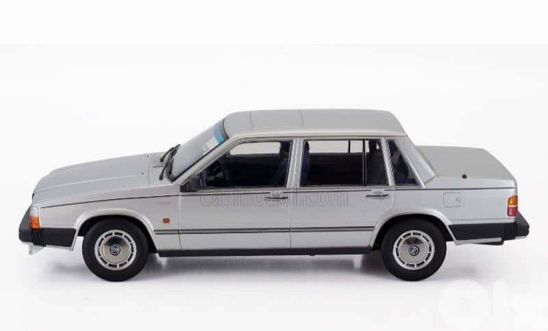 1985 Volvo 760 Turbo diecast car model 1;18. 1