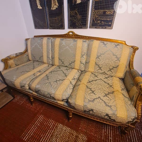 Classic Gold Sofa 0