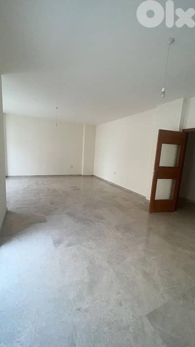 apartment for sale Louaizeh hot deal