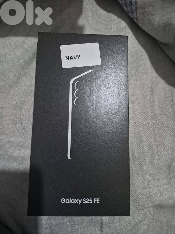 Samsung Galaxy S25 FE 0