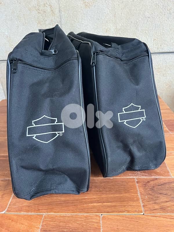 Harley Davidson genuine  saddle bags luggage NEW 0