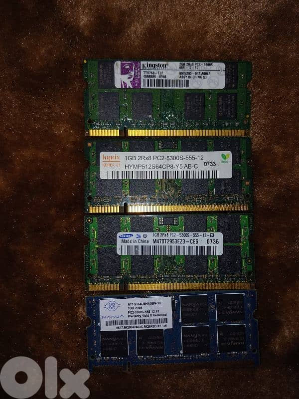 3 × 1 GB DDR2 + 2GB Kimgston DDR2 Laptop RAM 0