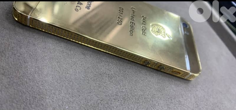 Iphone 5 Gold Plated 24 KT + Masonite Diamond stones 3