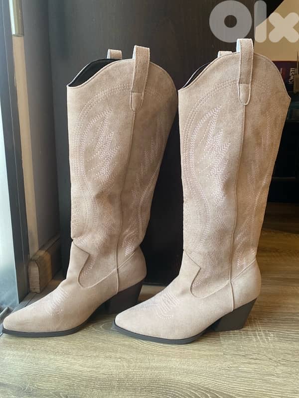 Cowboy boots 1