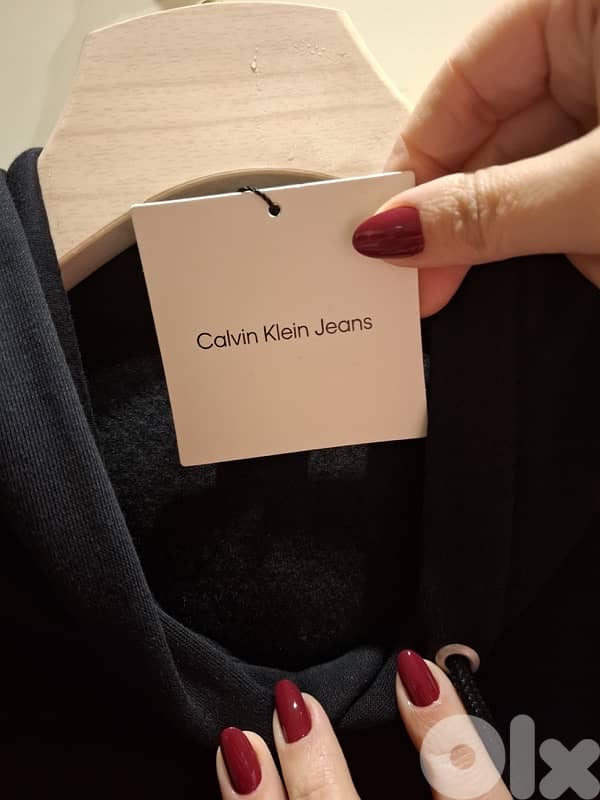 ORIGINAL CALVIN KLEIN HOODIES new in tag 1