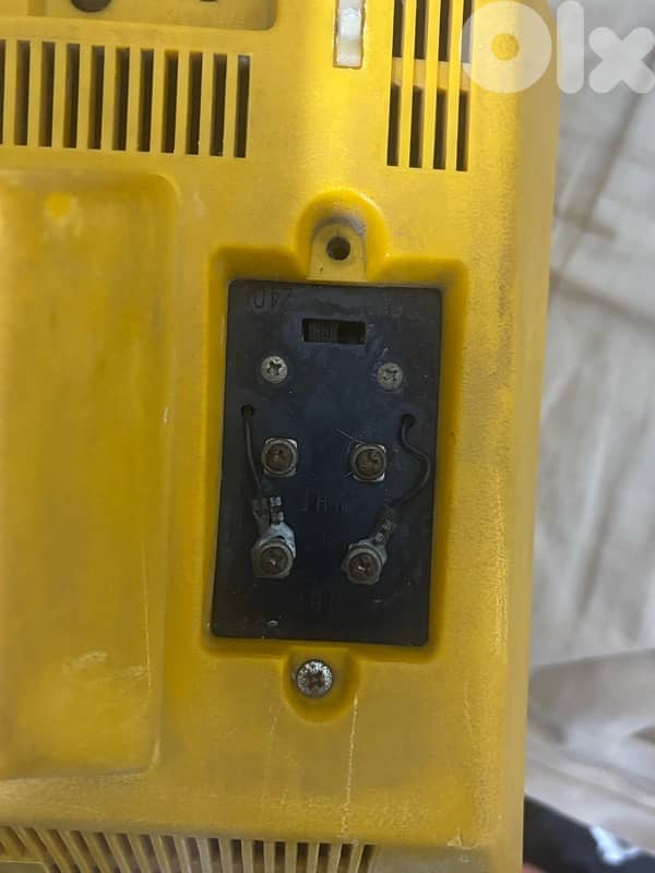 Vintage 1970 JVC Portable CRT TV 3440 CQUHF - All Working! 5