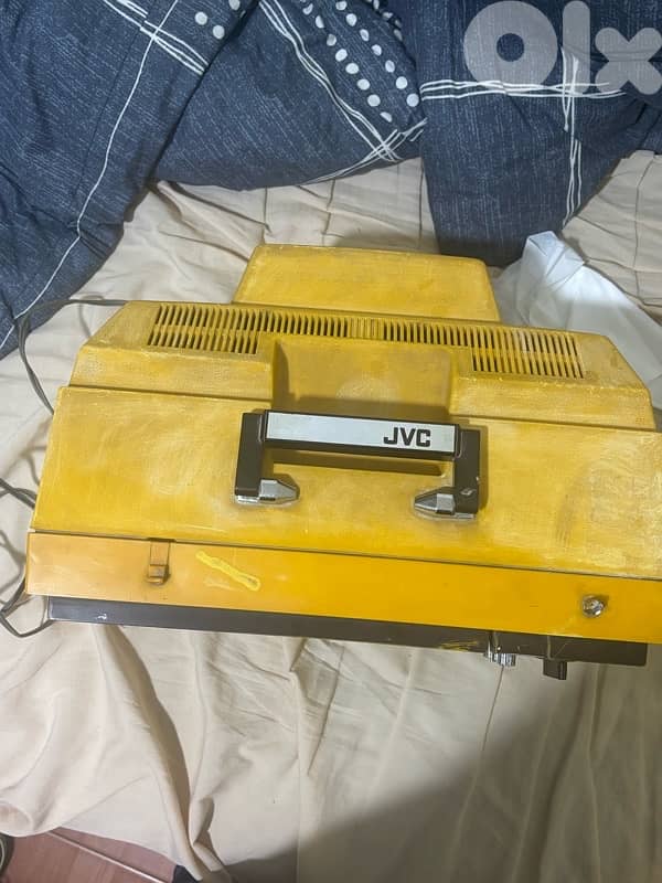 Vintage 1970 JVC Portable CRT TV 3440 CQUHF - All Working! 7
