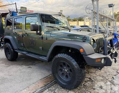 Jeep Wrangler Rubicon 2008 full Options very clean