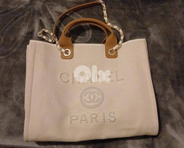 Chanel bag 0