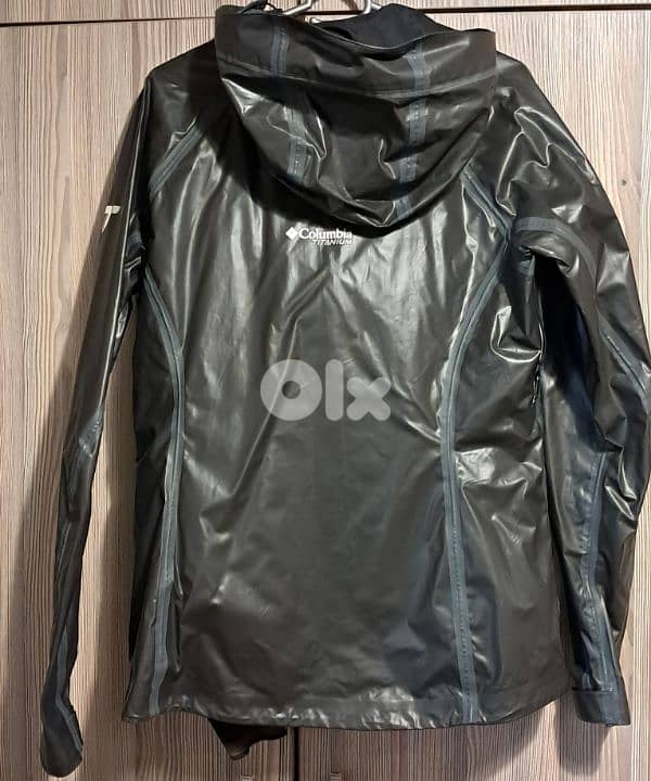 brands MK,US POLO jackets like new 15