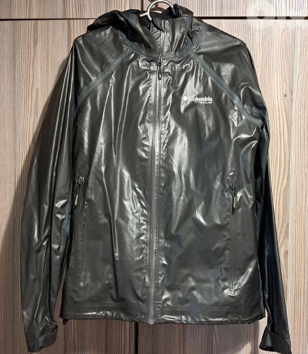 brands MK,US POLO jackets like new 16