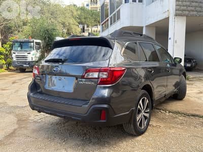 Subaru Outback 2018