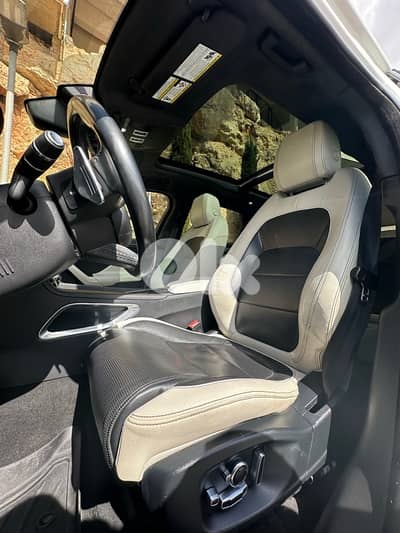 Jaguar F-Pace 2019 S v6 (03645838)