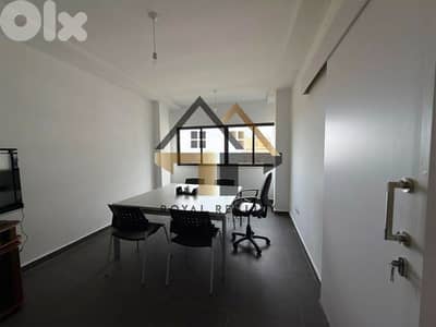office for rent in hamra Beirut مكتب للايجار في حمرا بيروت