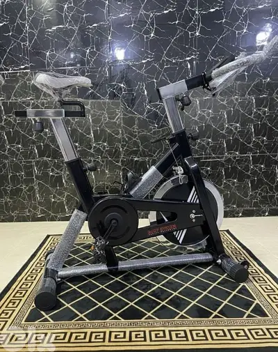 Heavy duty body system spinning bike max user weight 150KG