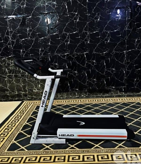 2.0HP motor power, Treadmill, model HEAD, max  user weight 120KG 0